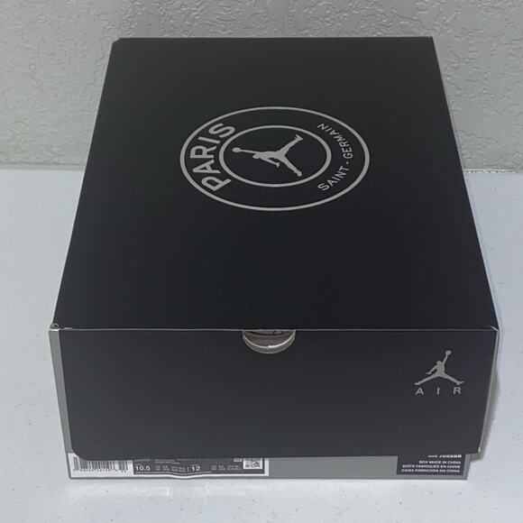 Air Jordan 6 Retro x Paris Saint- Germain PSG Metallic Silver Men’s Sz 10.5 NEW main image 2